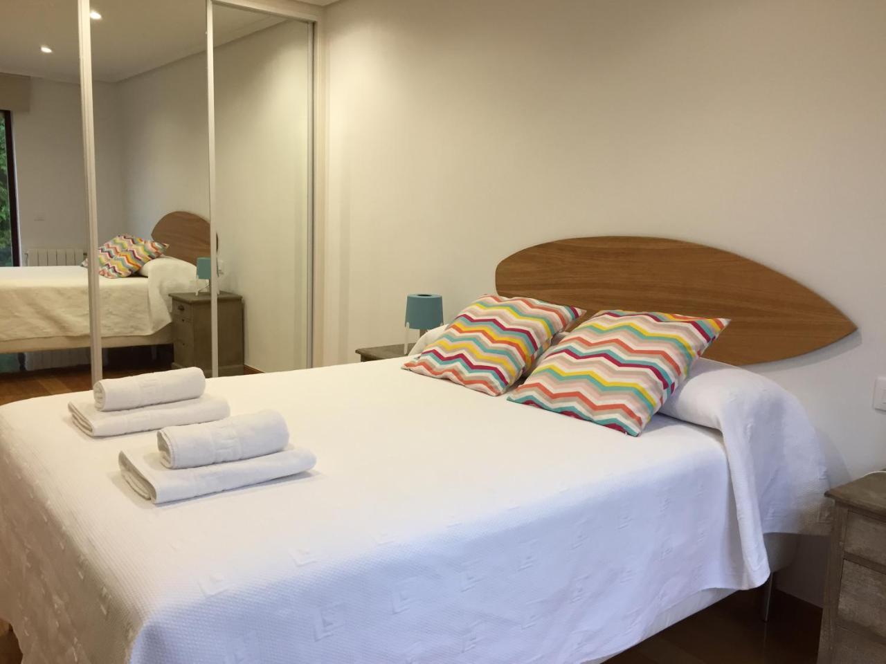 Somo Surfskate Hostel Castañedo 외부 사진