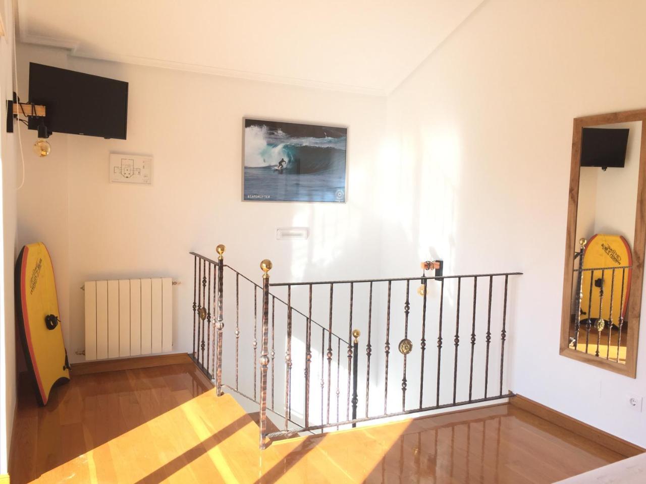 Somo Surfskate Hostel Castañedo 외부 사진