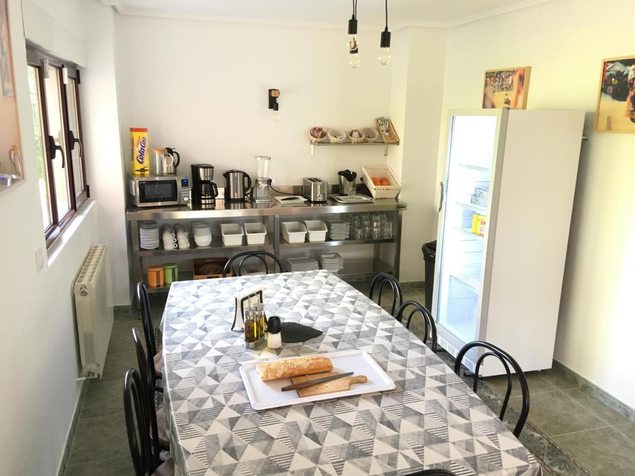 Somo Surfskate Hostel Castañedo 외부 사진